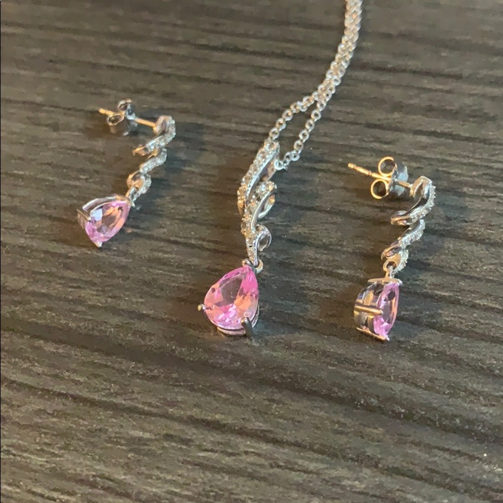 Lorenzo earrings and necklace